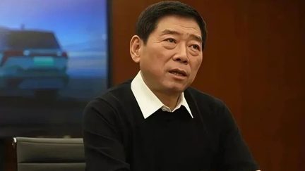 “车圈怼王”魏建军，又在和小米们唱反调